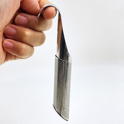 Acero inoxidable de mango largo de la cepillo de especias malla de tubería infusora de té para artículos de cocina
