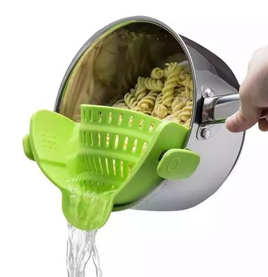 El material de silicona flexible es el que se utiliza para el filtrado de la olla y el filtrado de la pasta.