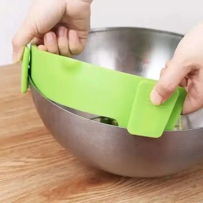 El material de silicona flexible es el que se utiliza para el filtrado de la olla y el filtrado de la pasta.