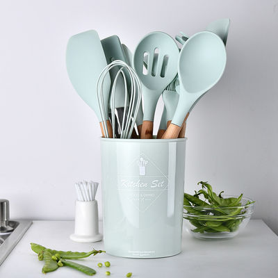 Logotipo personalizado para exteriores Espatulas de mango de madera Silicona utensilios de cocina Espatulas Conjunto con cubo de almacenamiento
