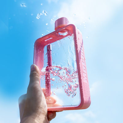 110*180*330mm Botella de agua plana personalizada para gimnasio y actividades al aire libre