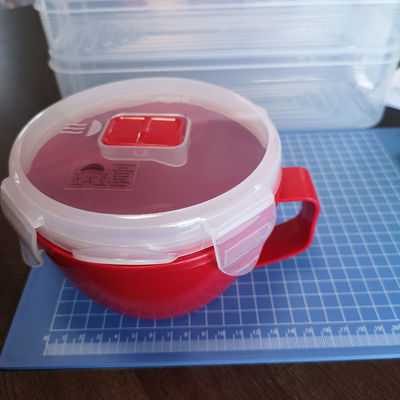 2023 Productos 5 piezas Set de vapor de microondas en material PP con color personalizado