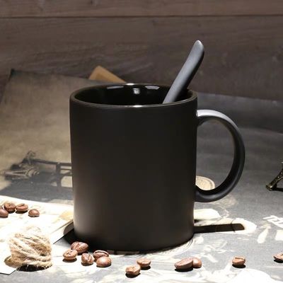 Taza de café de porcelana cerámica de esmalte creativo para logotipo personalizado y obsequios de ocasión