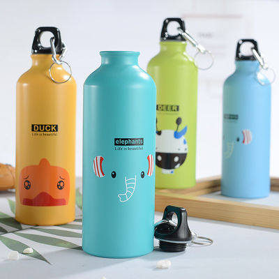 Botellas de agua de bicicleta de aluminio en blanco con tapa de carabinero Impresión de logotipo personalizado por sublimación