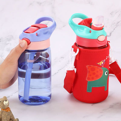 Logotipo personalizado Bpa Bebidas gratis para niños Botella de agua con apoyo de paja Tour Actividad al aire libre
