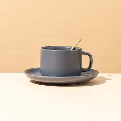 250 ml Capacidad Taza de café y plato de cerámica nórdica mate con cuchara correspondiente