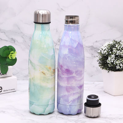 Botellas de agua potable directas Logotipo de diseño personalizado Equipado con recubrimiento anticorrosión