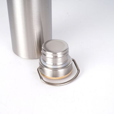 Performance de aislamiento térmico botella de agua de acero inoxidable 304 para actividades al aire libre