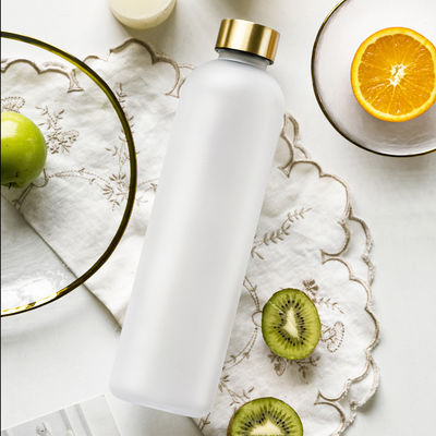 Logotipo personalizado Botellas de agua de Tritán con tapa Ideal para cubrir y aventuras al aire libre