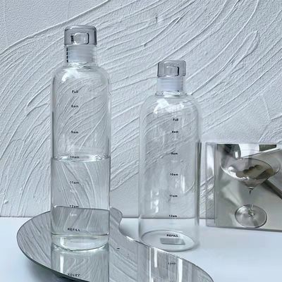 Estilo de diseño minimalista Botella de agua de vidrio de borosilicato libre de BPA de 500 ml con marcador de tiempo