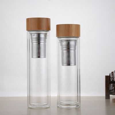 Botella de agua de vidrio de alto borosilicato de 350 ml con infusor de taza de separación de té y agua incluido