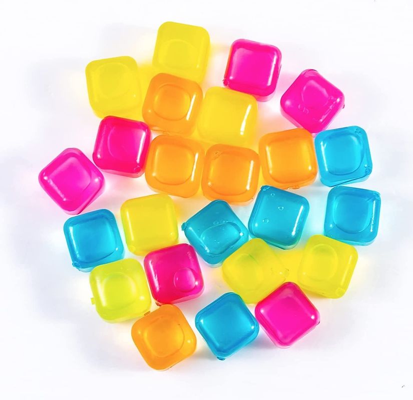 Coloridos cubitos de hielo refrescables 310g hechos de material de grado alimenticio plástico libre de BPA