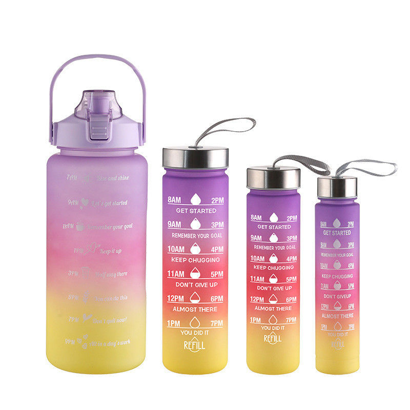 PP Food Grade Lid 4 Pcs Botellas de agua deportiva de plástico con paja y pegatinas para gimnasio