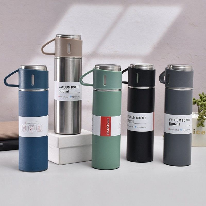 Flasca de acero inoxidable termo aislada al vacío de 17 oz con mango de 330 g diseñada para adultos