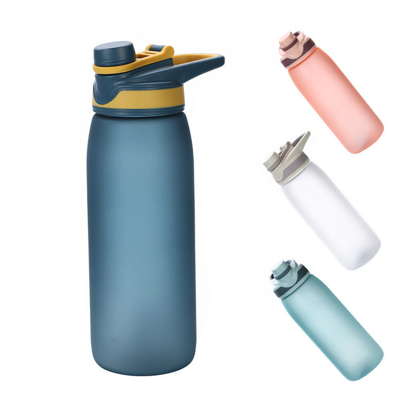 Gimnasio para actividades al aire libre portable sin BPA Botella de agua de plástico para deportes con tiempo